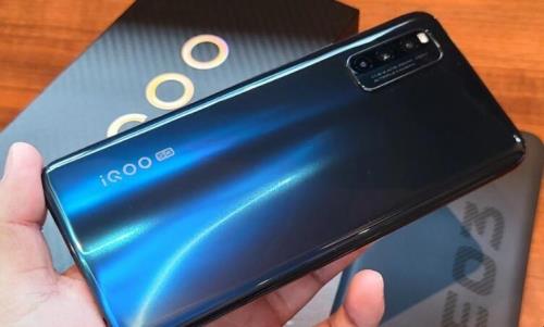 iqoo7什么时候更新30