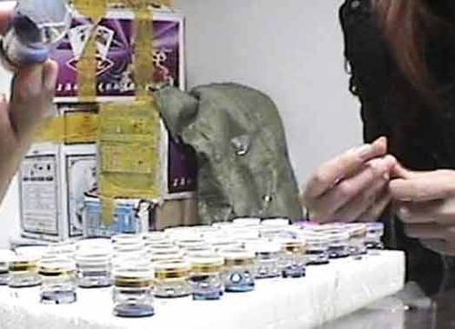 住酒店戴隐形眼镜吗