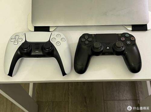 ps5手柄一直闪