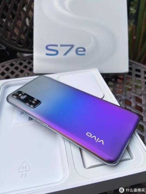 2018vivoX7手机多少钱一台