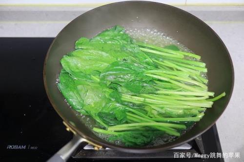 胡子鱼菠菜多久捞出