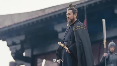 曹操的军师是谁