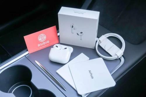 airpods3自带能量盒吗