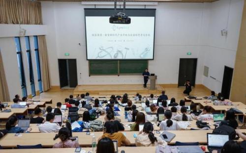后教室创始者