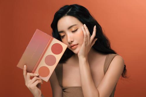 珂琳丝络创始人
