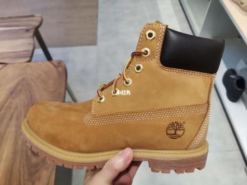 timberland大黄靴宽版和窄版的区别