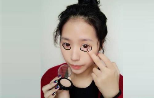 化妆少量多次原则什么意思