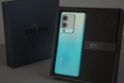 vivos15pro边充电边玩有影响吗