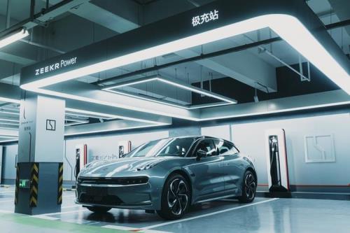 极氪001家用慢充多少小时