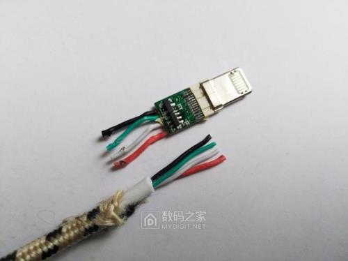 苹果手机充电头坏了能不能修