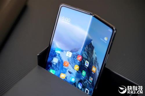 折叠手机是什么