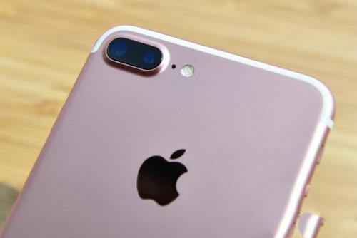 iphone7plus哪一年上市的