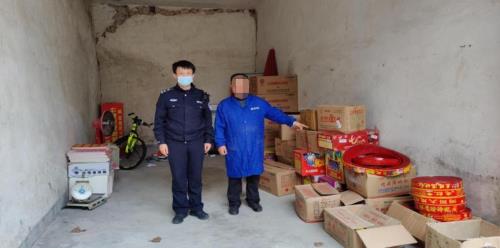 烟花爆竹怎么存放