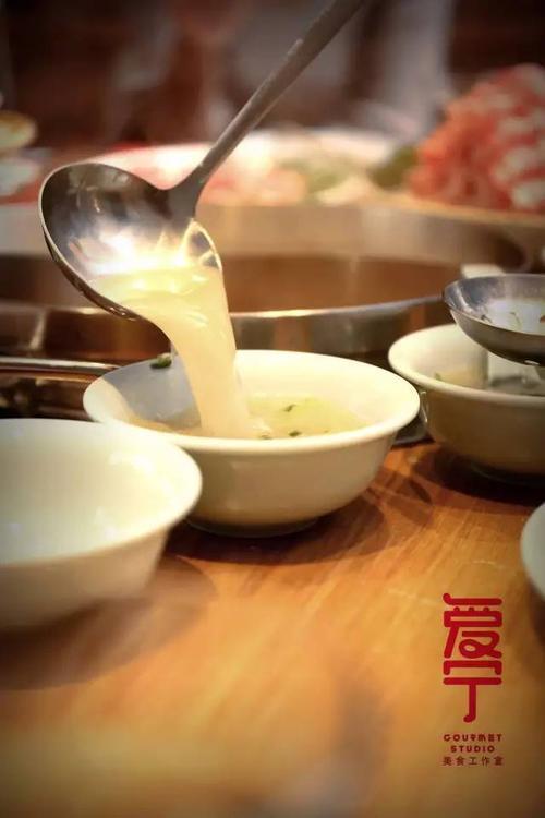 情侣间吃肉喝汤是什么意思