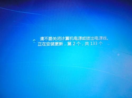 电脑关机后显示器待机正常吗