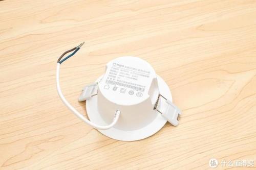 小米蓝牙筒灯如何重新连接