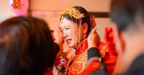 怎样请亲家来参加儿子婚礼