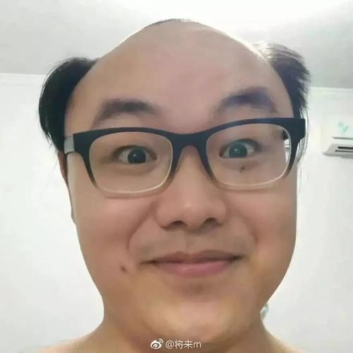 秃顶男士的最佳发型