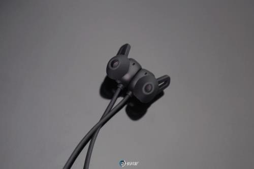 华为耳机freelacepro充电仓进水
