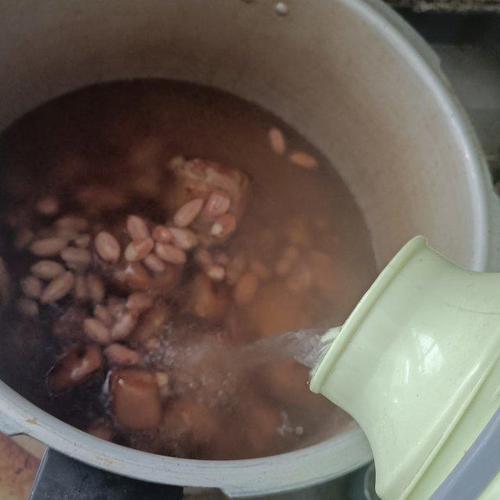 高压锅煮汤上气煮多久