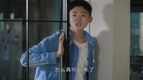 相逢时节灰灰爸爸是简宏成吗