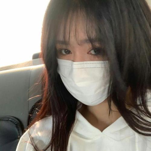 为什么女生看到我后就戴上口罩