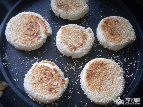 用电饼铛做普通烧饼的做法