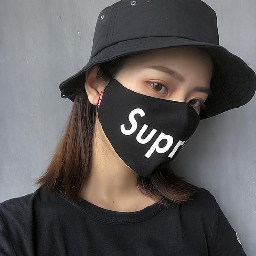 请问男孩送女孩口罩是什么意思