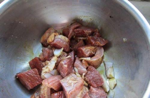 邓州煨牛肉的做法