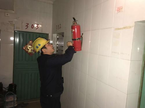 出租房的消防设备应该包括哪些