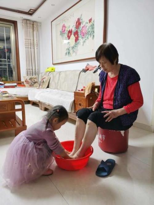 回家给婆婆过重阳节怎么写