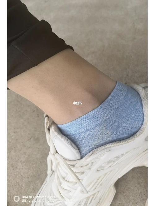 袜子脱毛粘在鞋子里怎么办