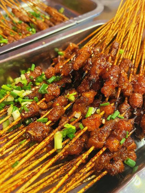 请问贵阳酱爆竹签肉串的做法