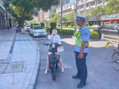 电动车逆行罚150合法吗
