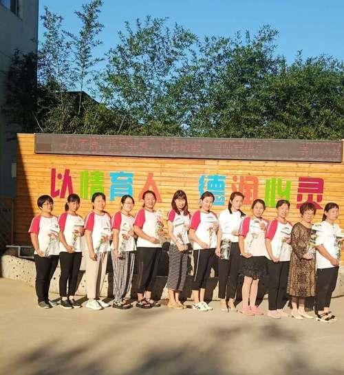 小学高级教师可以去幼儿园任教