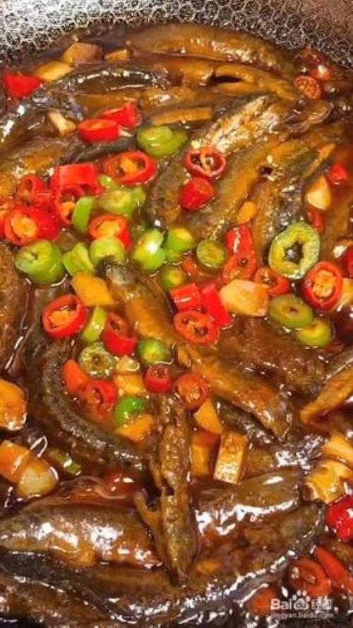 谁能告诉我熏泥鳅怎么做