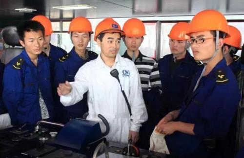 大学读什么专业可以考船检