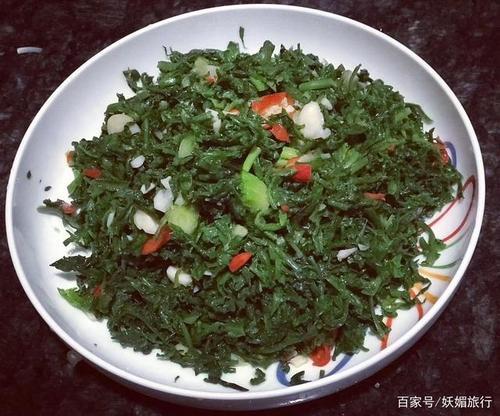 挖荠菜发朋友圈句子幽默句子