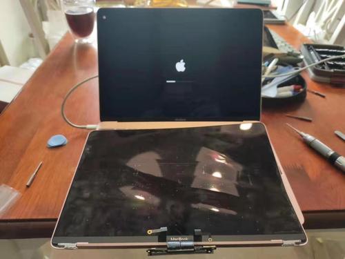 macbookpro开机滴滴响