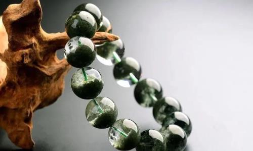 翠幽灵和绿幽灵区别
