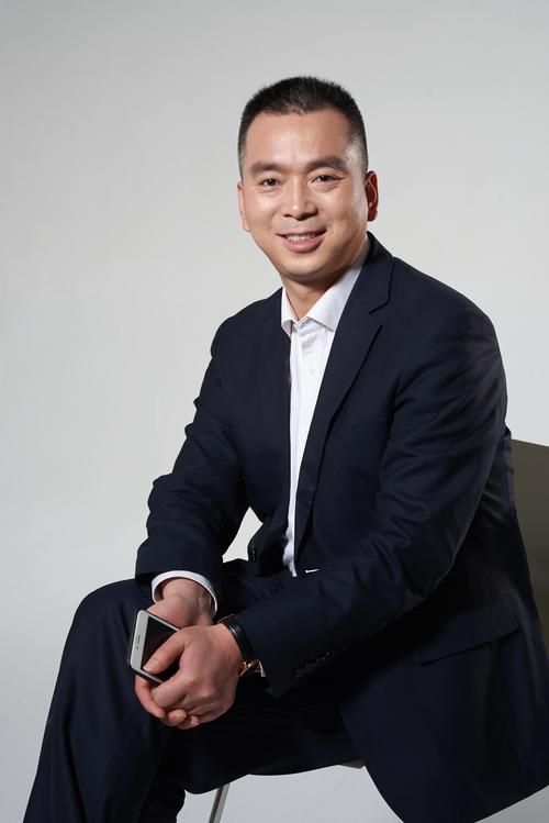 关浩然高考考了多少分