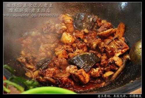 为什么甲鱼要用五花肉烧