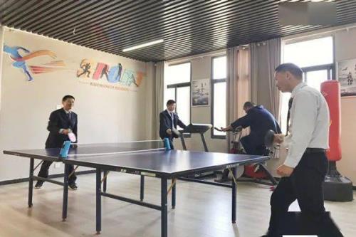 什么文体中带有号召性质
