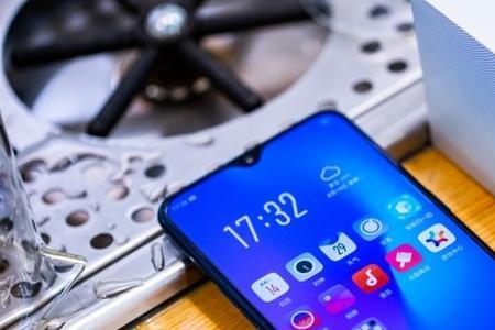 oppor17如何开高帧