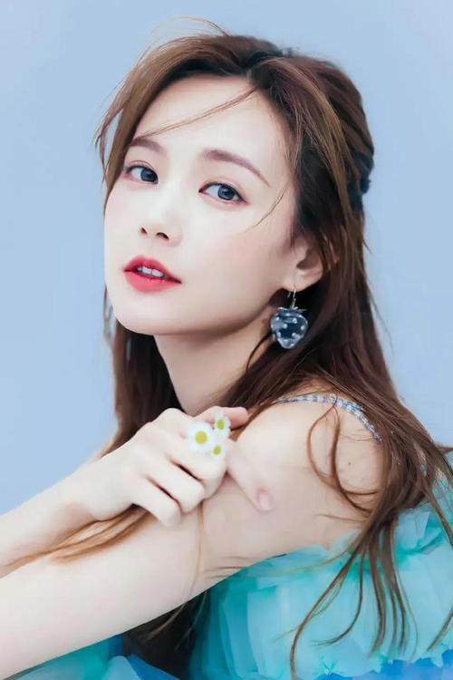 李一桐是谁的签约艺人