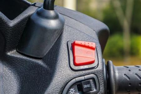 比亚乔x7仪表按键不灵