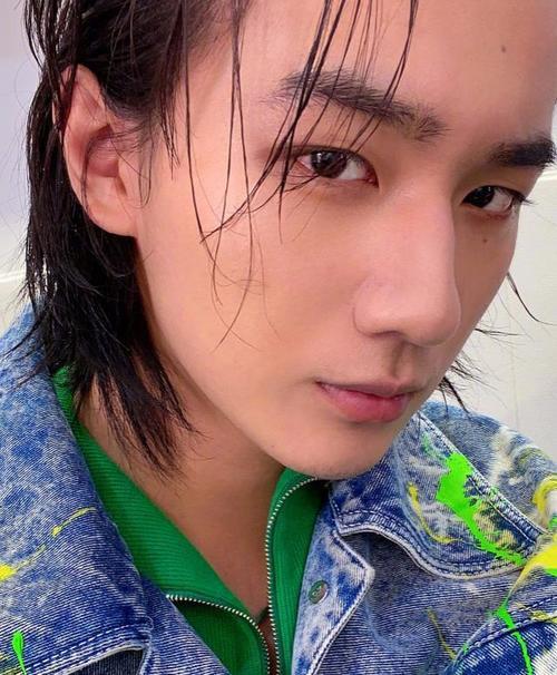 李宏毅身高对比