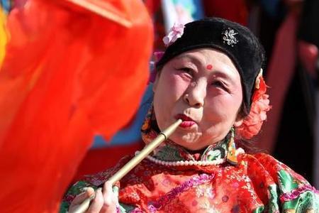 初次见媒人需要买什么