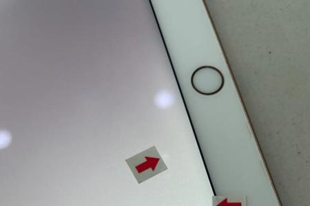 ipad屏幕有色斑是什么原因
