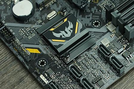 华硕b360mplusgamings支持wifi